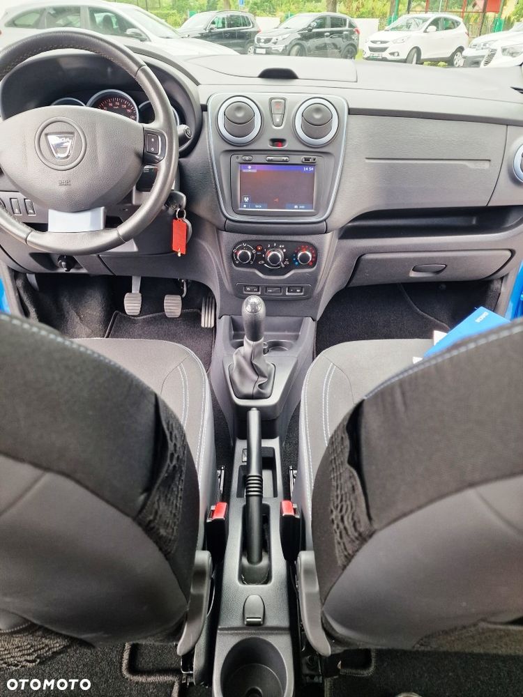 Dacia Lodgy TCe 115 Stepway - 38