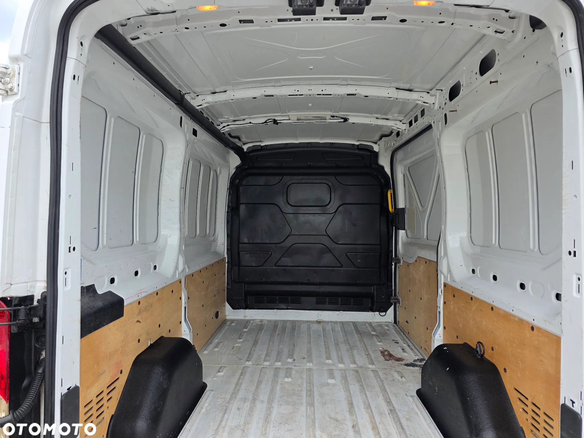 Ford TRANSIT - 26