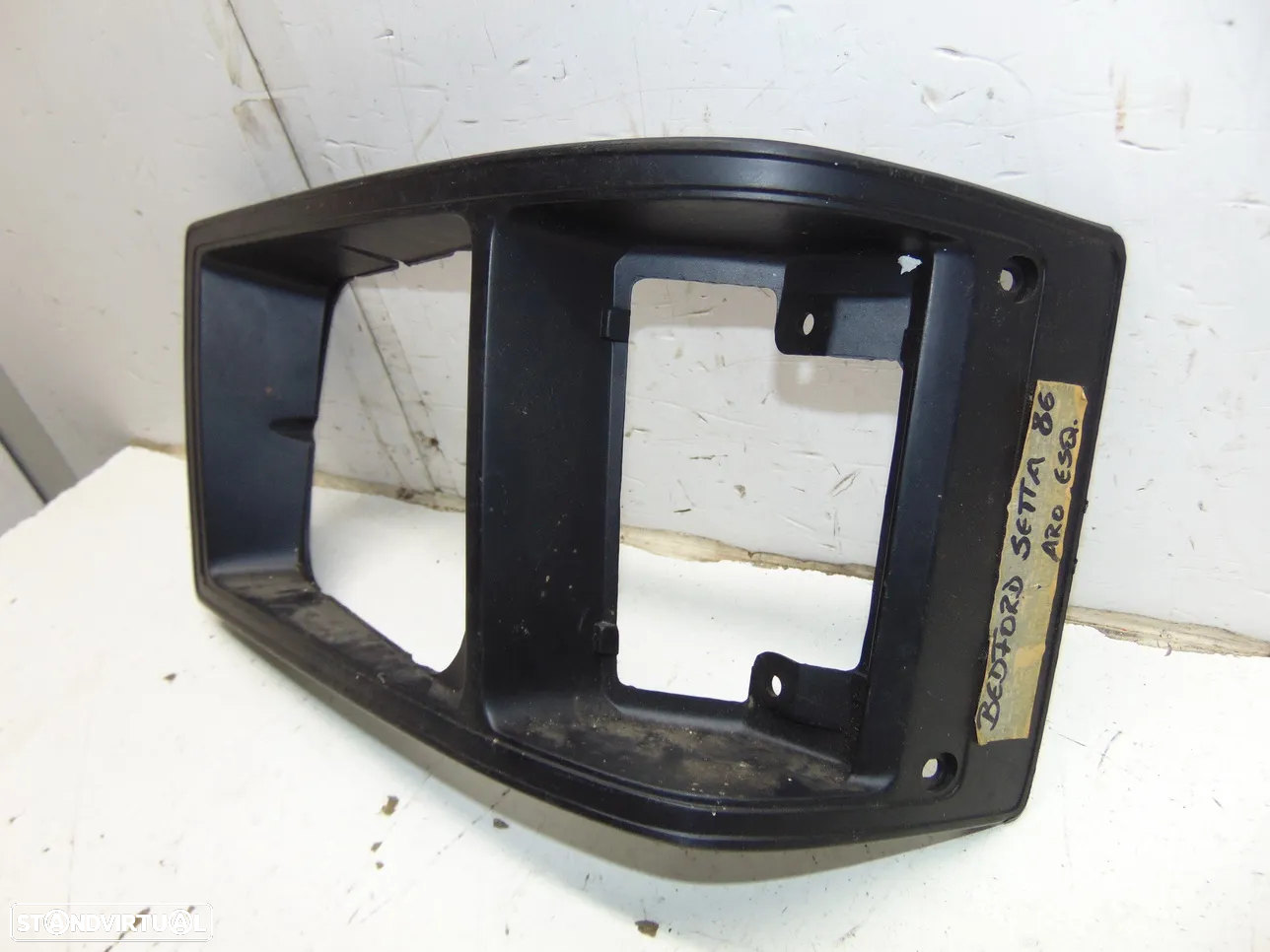 Bedford Setta aro farol - 2