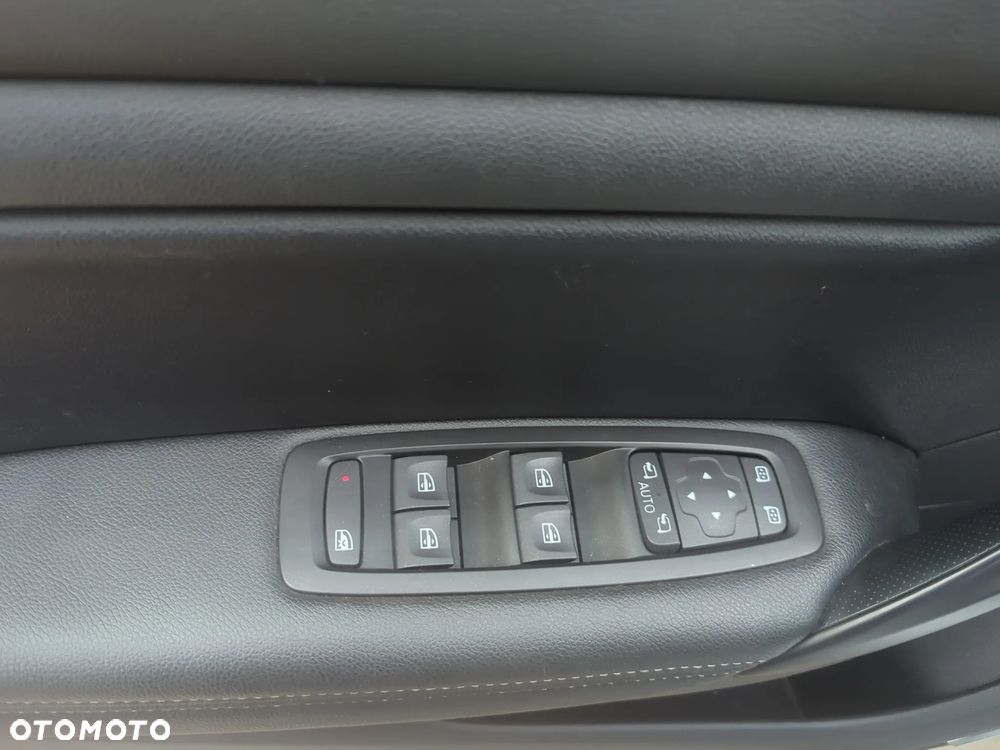 Renault Megane 1.2 Energy TCe Intens - 19