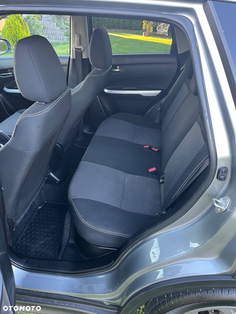 Suzuki Vitara - 16