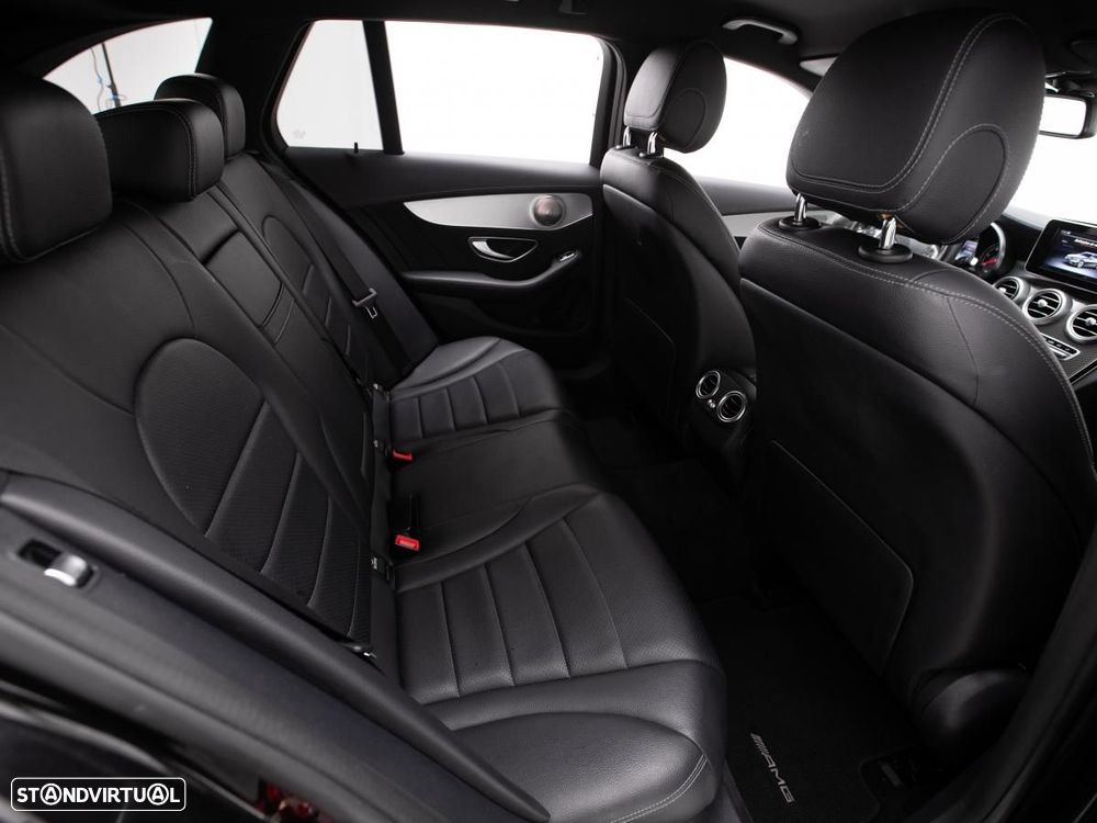 Mercedes-Benz C 220 - 12