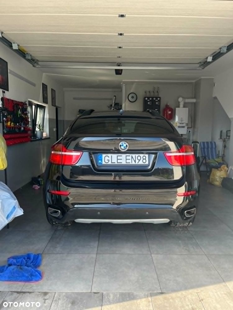 BMW X6 - 11
