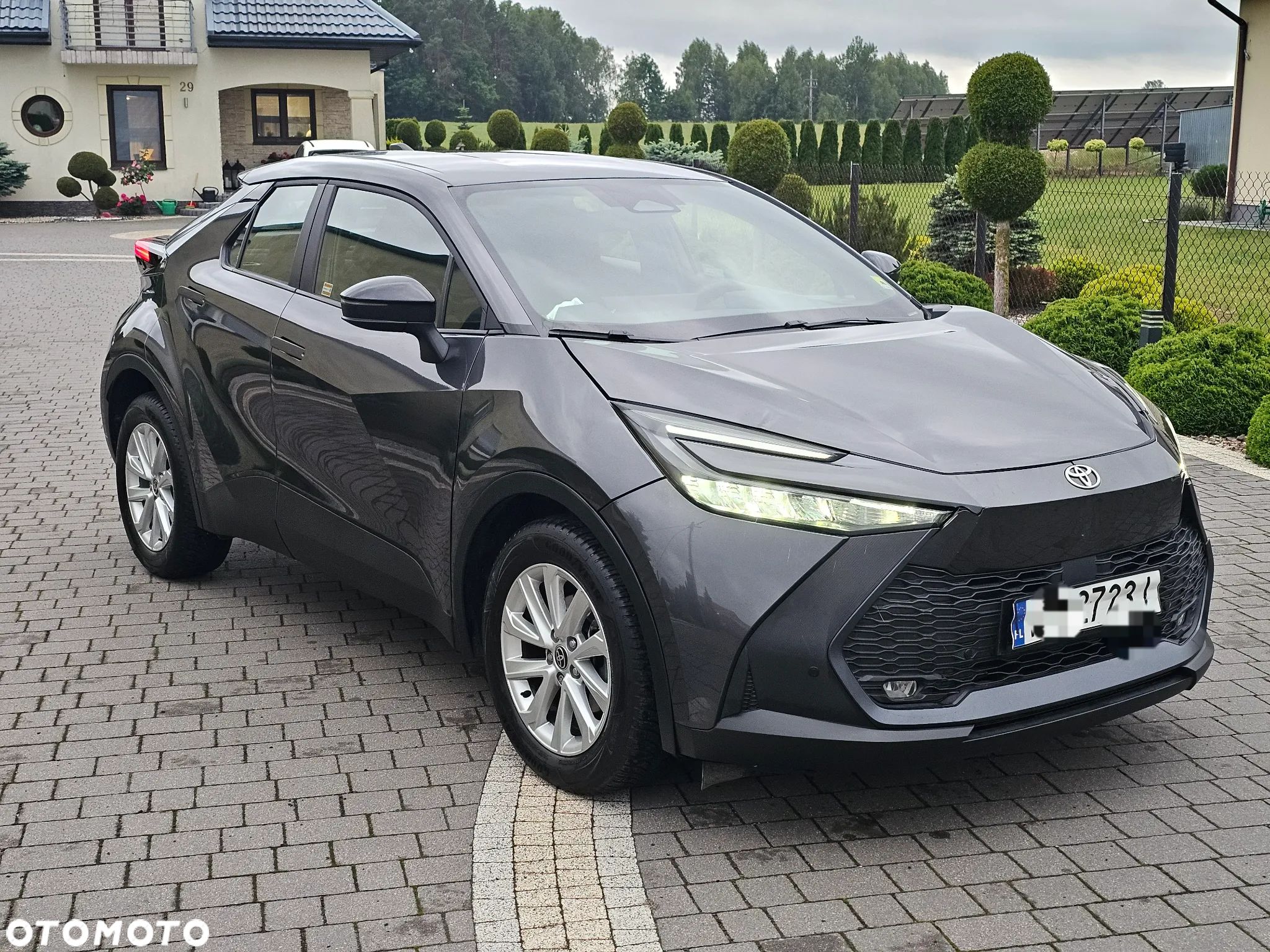 Toyota C-HR 1.8 Hybrid Comfort - 1