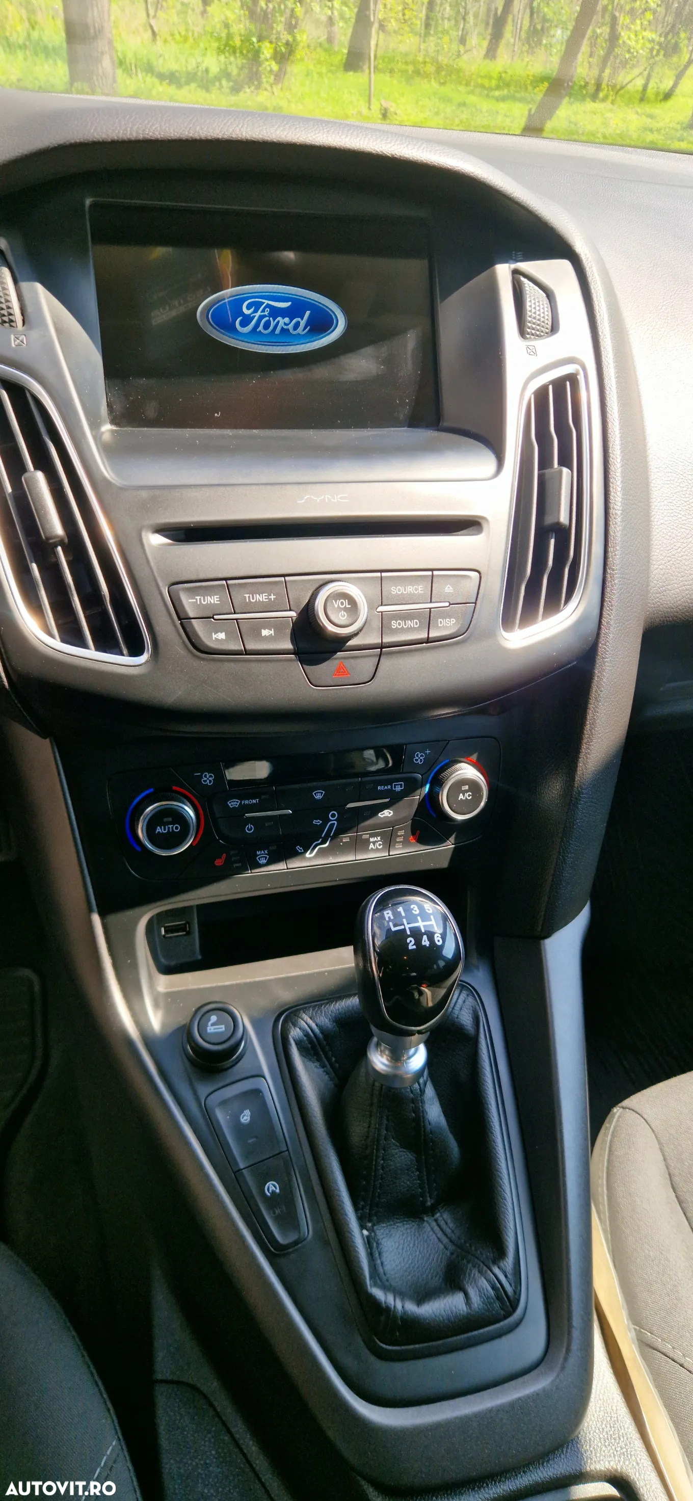 Ford Focus 1.0 EcoBoost Trend - 8