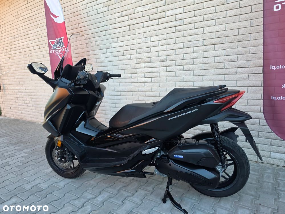 Honda NSS - 12