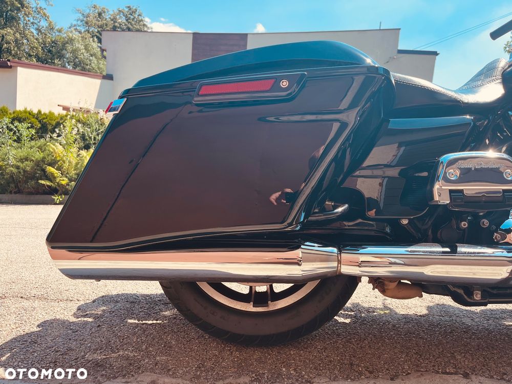Harley-Davidson Touring Street Glide - 10