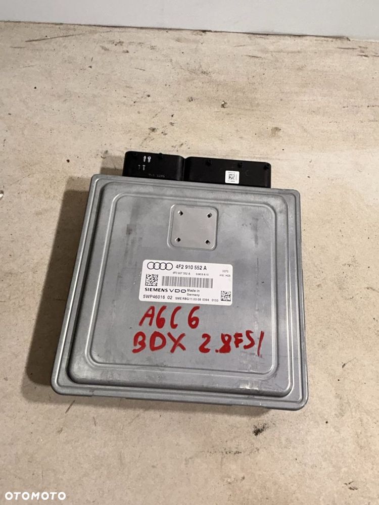 ECU KOMPUTER STEROWNIK SILNIKA MODUŁ 2.8 FSI 4F0 907 552 A Audi A6 C6 4F2 910 552 A - 2