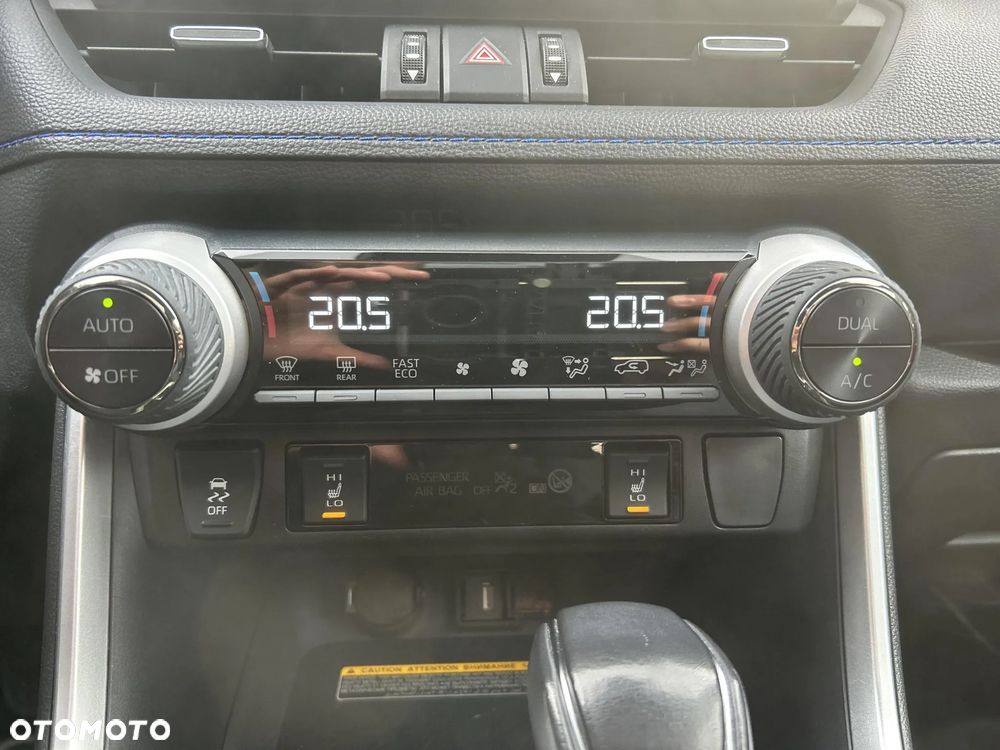 Toyota RAV4 2.5 Hybrid Selection 4x4 - 25