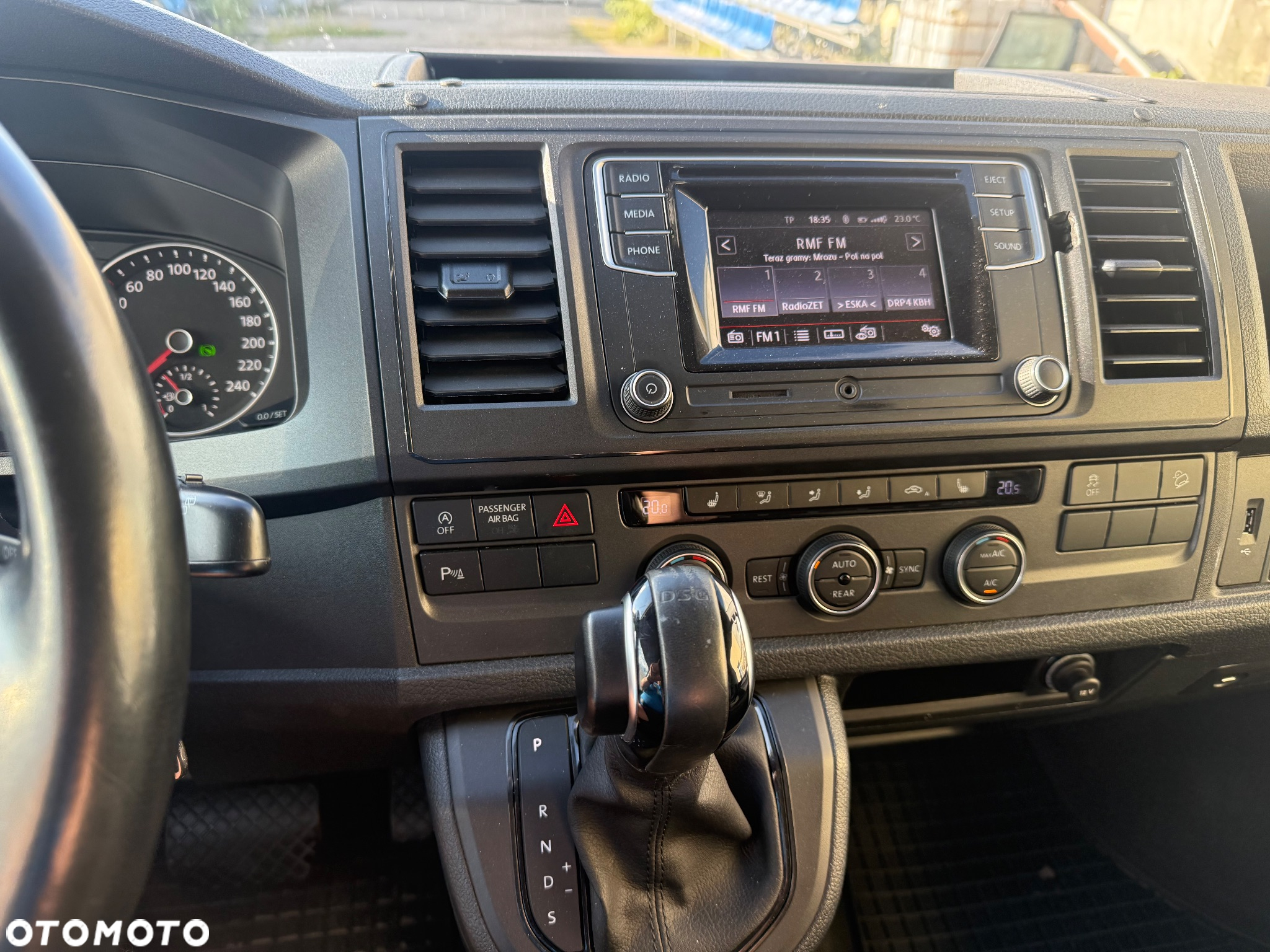 Volkswagen Caravelle 2.0 BiTDI L2 Highline 4Motion DSG - 5