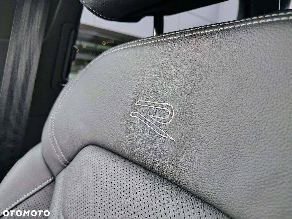 Volkswagen Touareg - 38