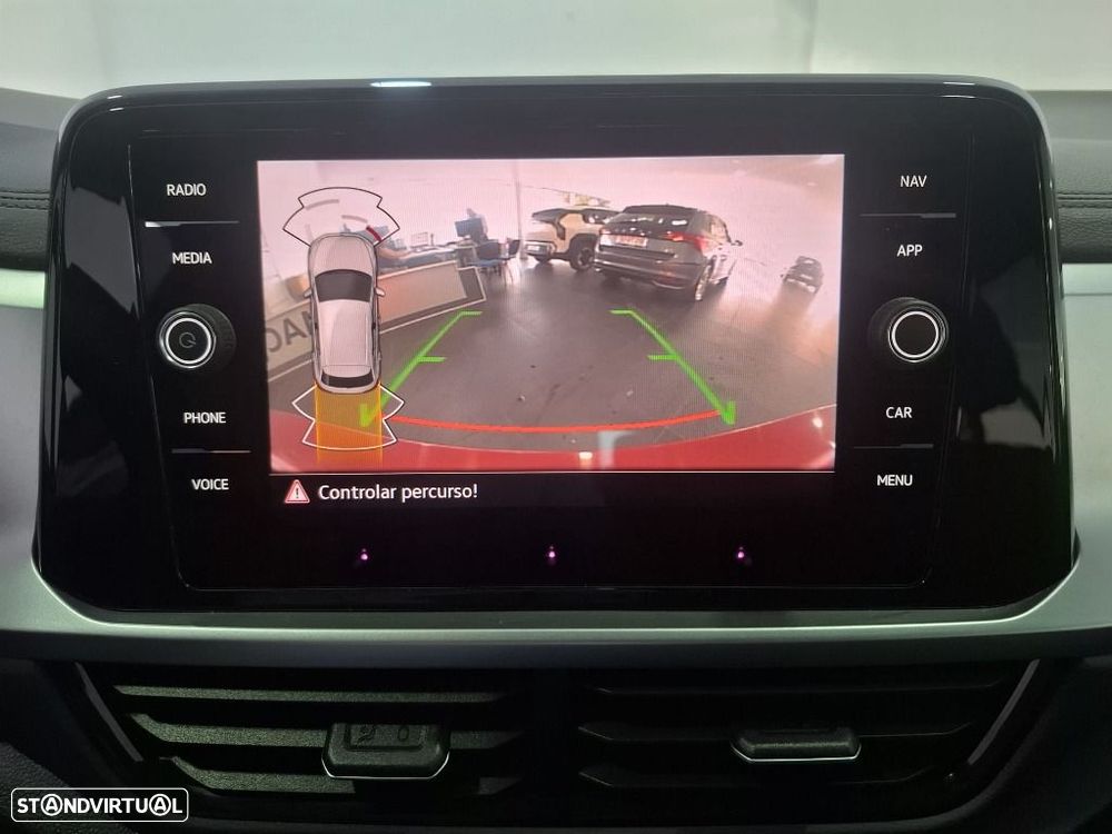 VW T-Roc 1.0 TSI Urban - 18