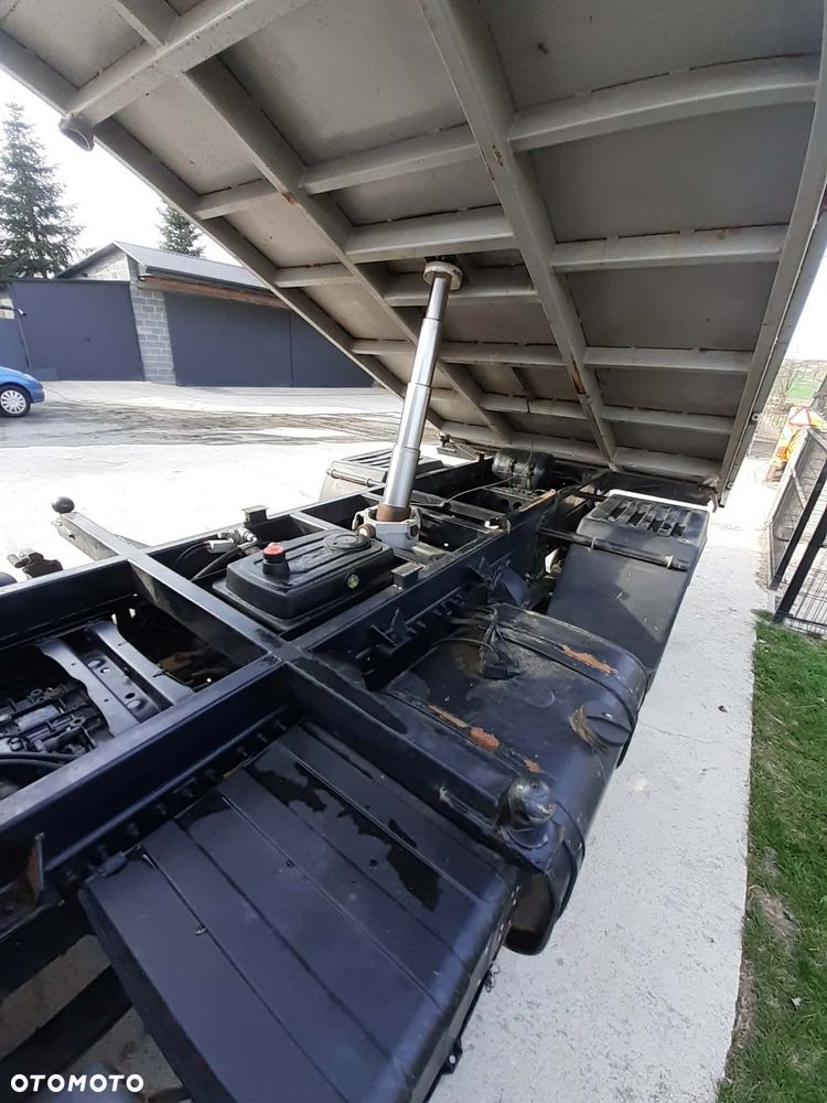 MAN TGL 12.180 4X2 BL - 10