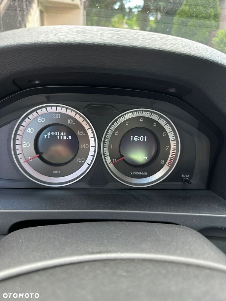 Volvo S60 2.5 T5 - 7