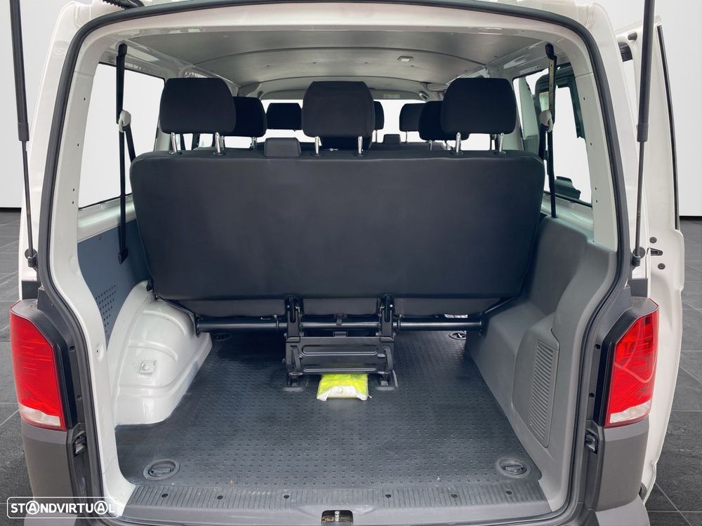 VW Transporter 2.0 TDi Extra AC - 17