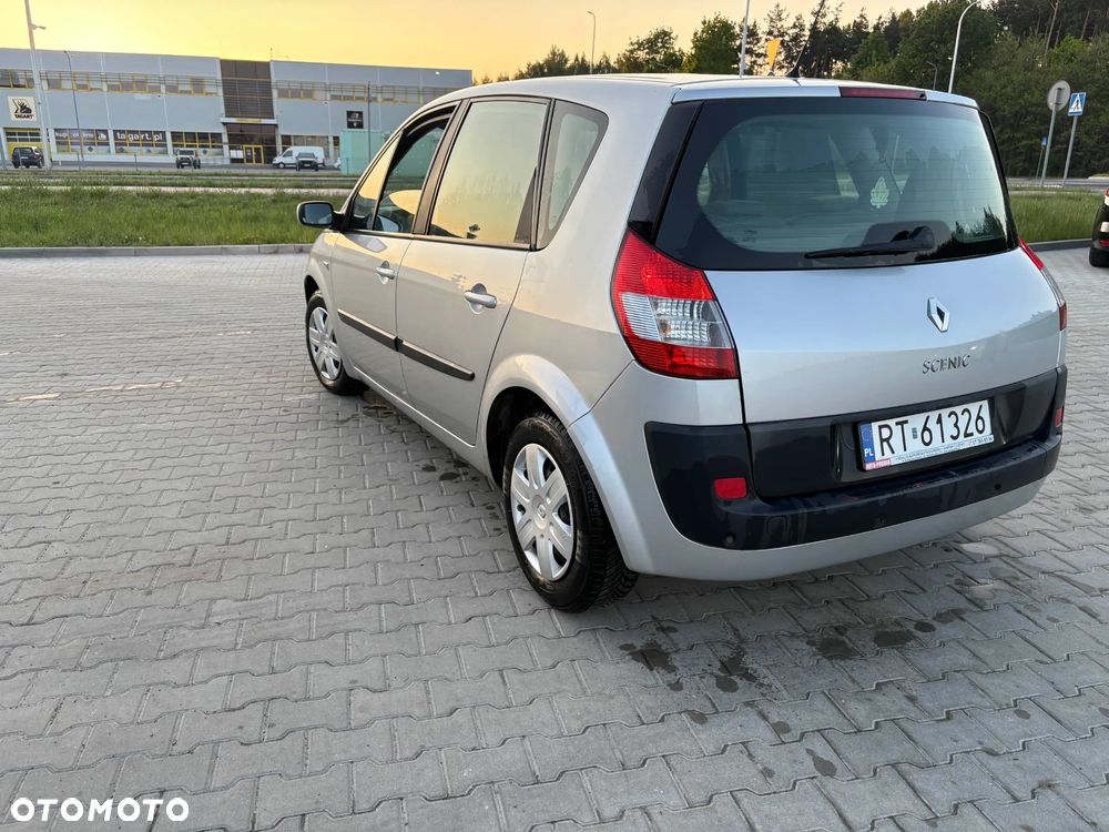 Renault Scenic 1.6 16V Expression - 5