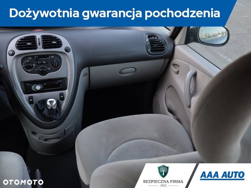Citroën Xsara Picasso - 10