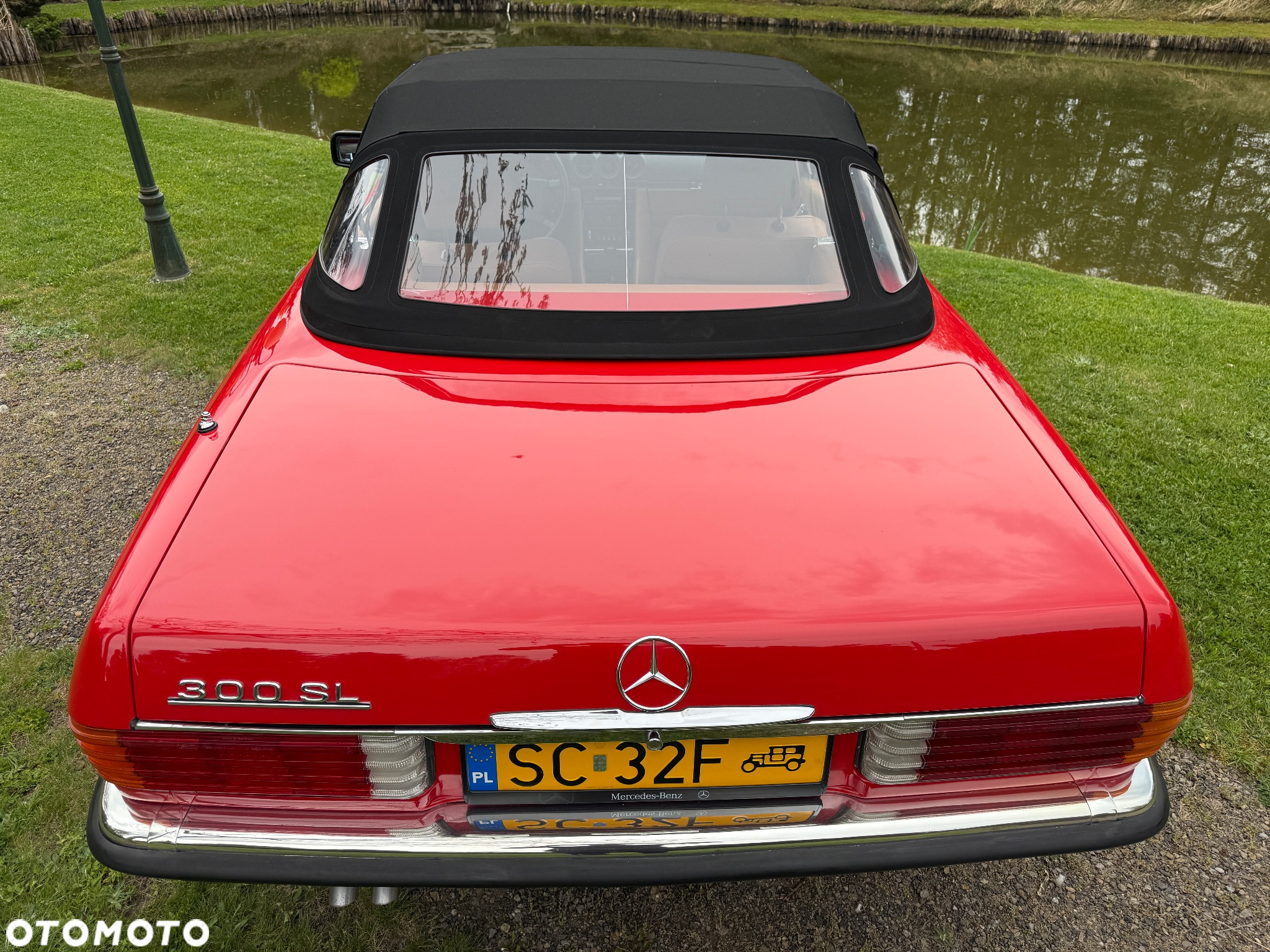 Mercedes-Benz SL - 13