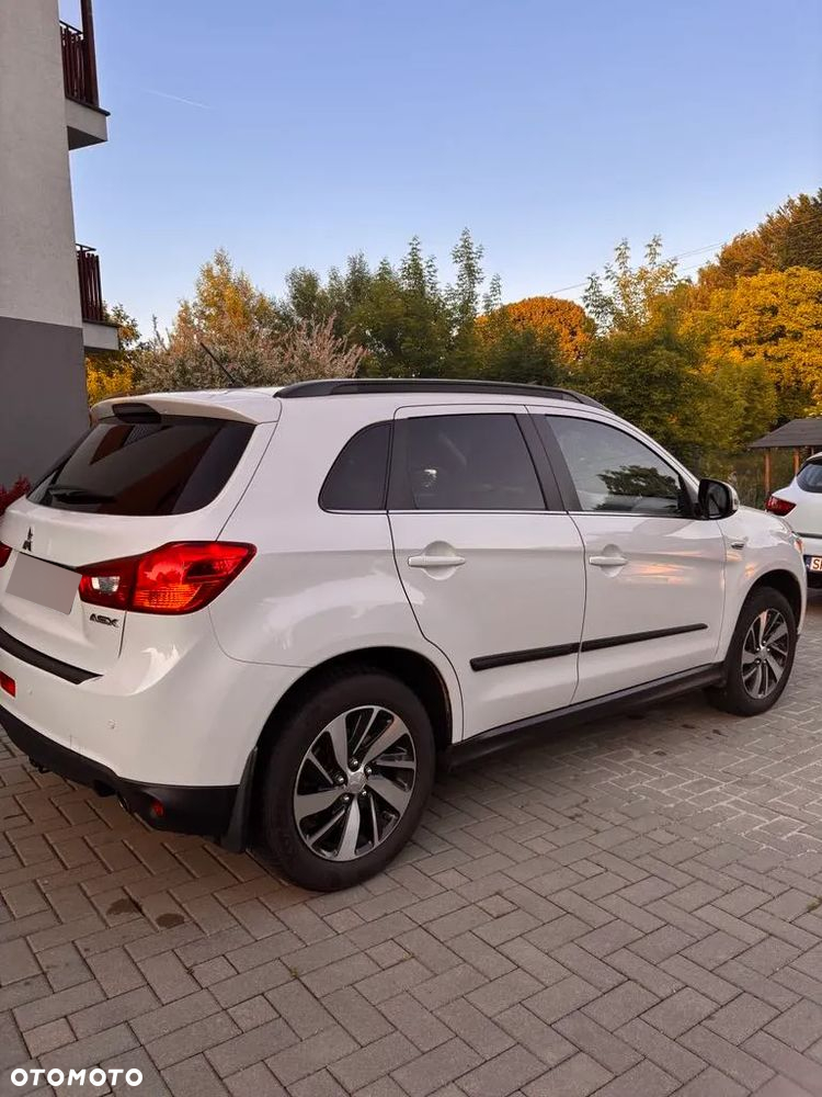 Mitsubishi ASX 1.6 Blue Sky Edition - 11