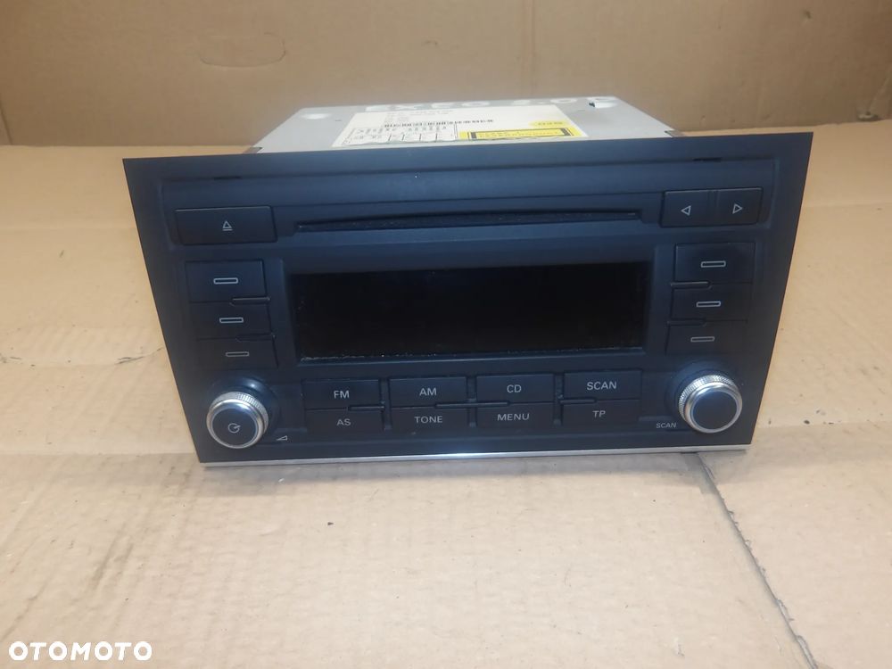 SEAT EXEO KOMBI 08-13 2.0TDI RADIO 3R0035186 - 1