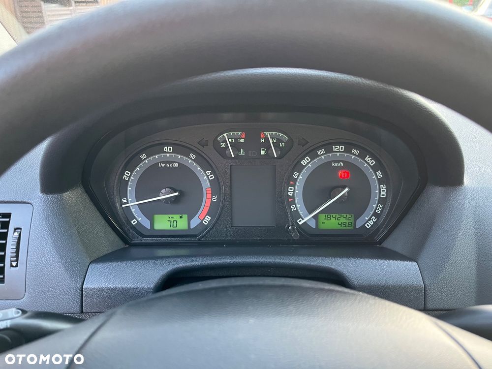 Skoda Fabia 2.0 Combi Elegance - 27