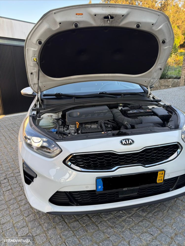 Kia Ceed 1.4 T-GDI TX+SRF 7DCT - 18