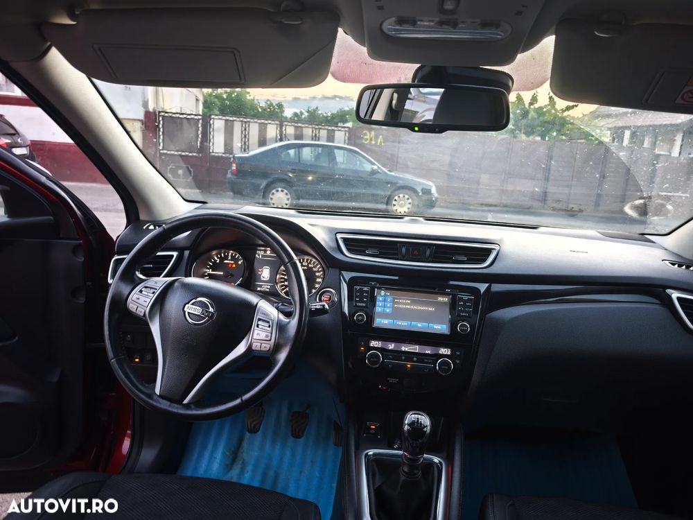 Nissan Qashqai 1.5 DCI TEKNA+ - 8