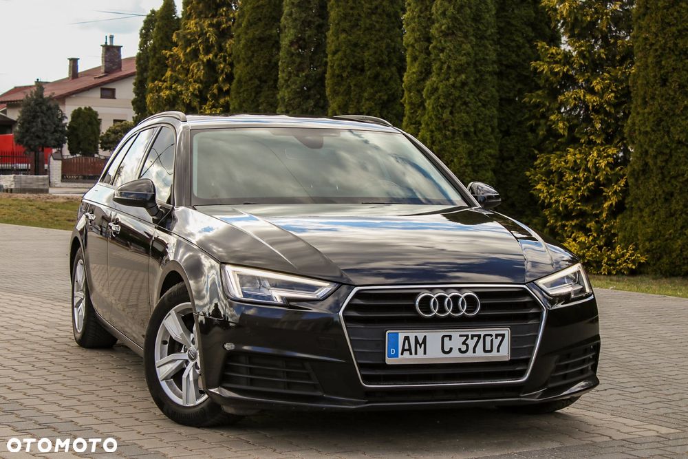 Audi A4 Avant 2.0 TDI S tronic - 4