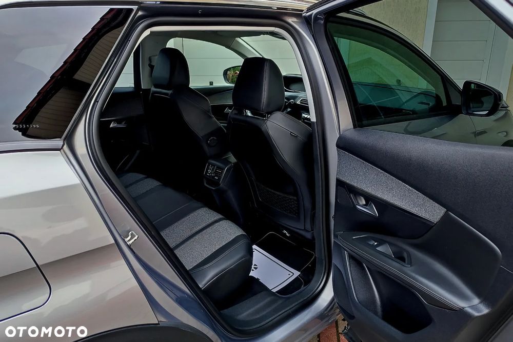 Peugeot 3008 PureTech 130 Stop & Start Allure - 20