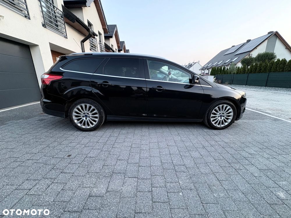 Ford Focus 1.6 TDCi DPF Start-Stopp-System Titanium - 4