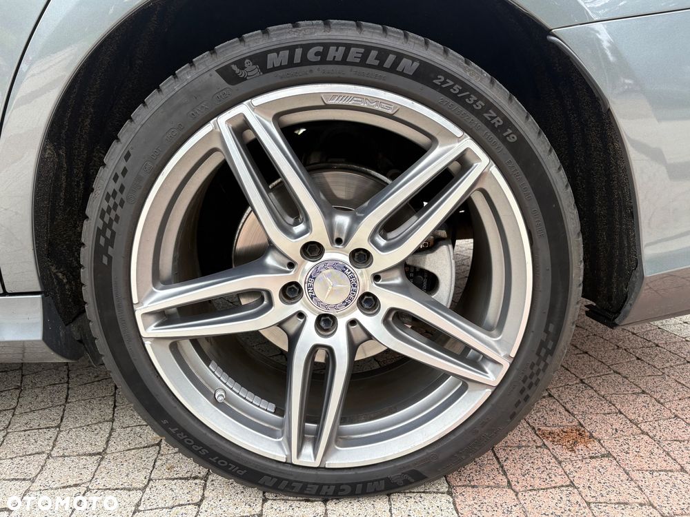 Mercedes-Benz Klasa E - 24