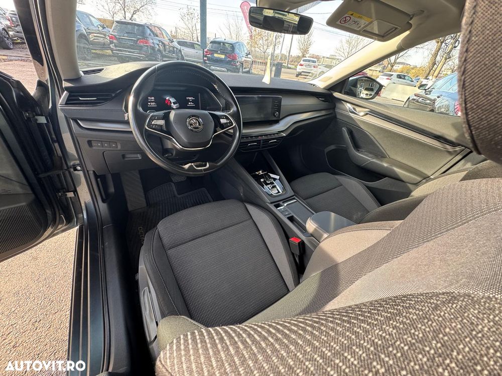 Skoda Octavia 2.0 TDI DSG Style - 6