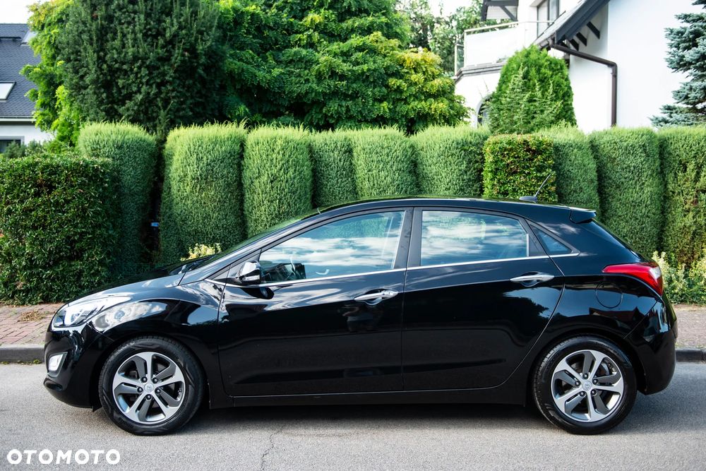 Hyundai i30 1.4 Premium - 11