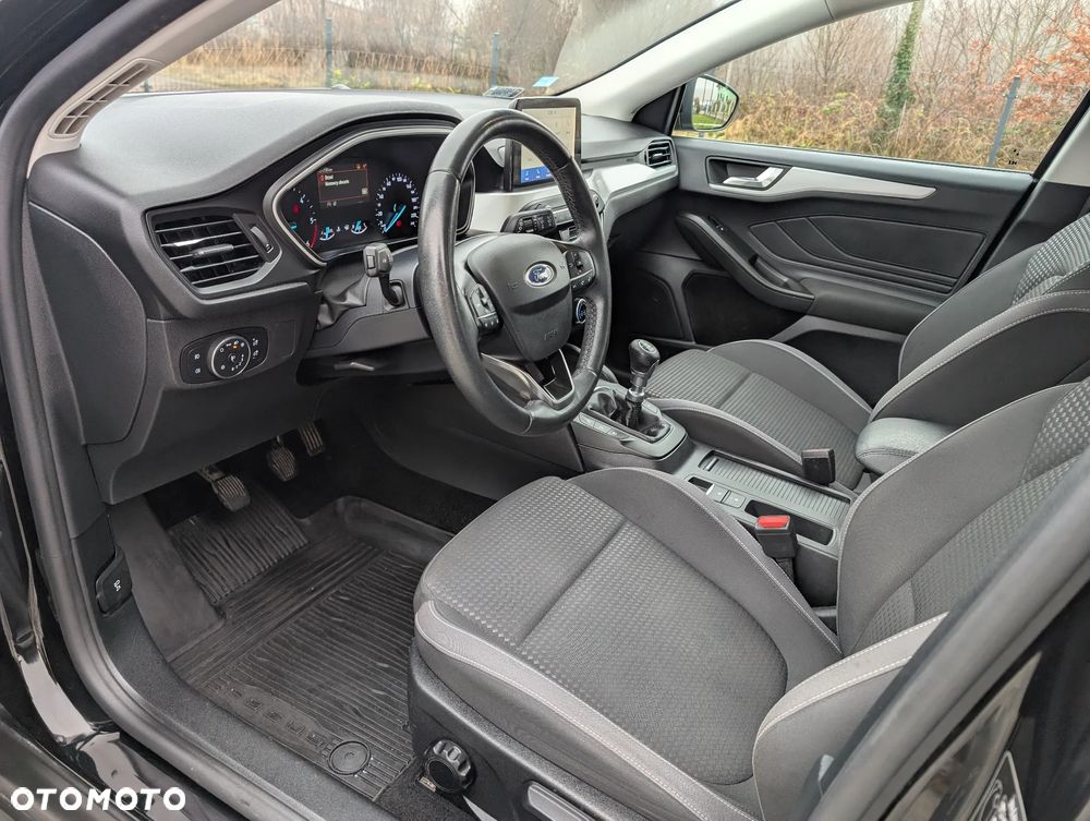 Ford Focus 1.5 EcoBlue Connected - 6