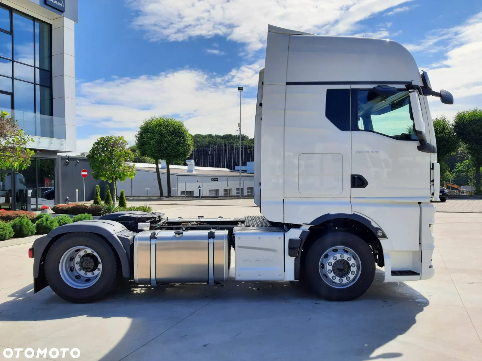 MAN TGX 18.520 / STANDARD / RETARDER / WYNAJEM - 2