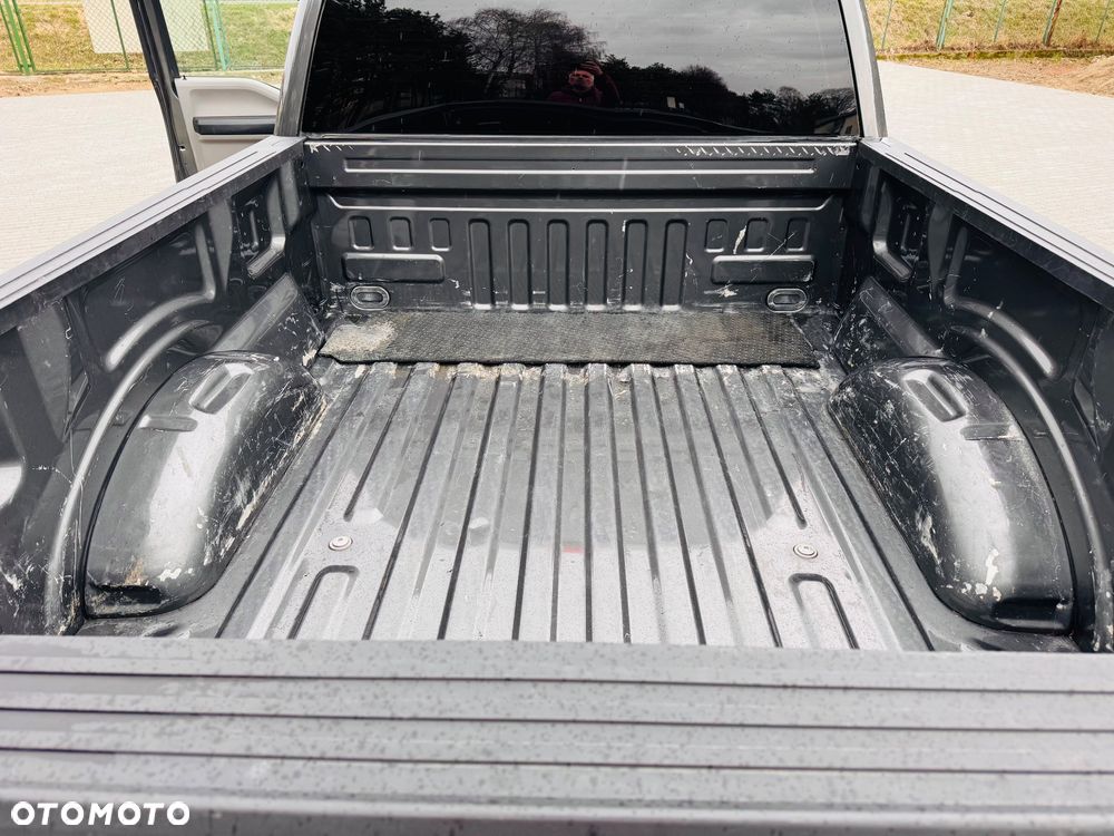 Ford F150 - 25