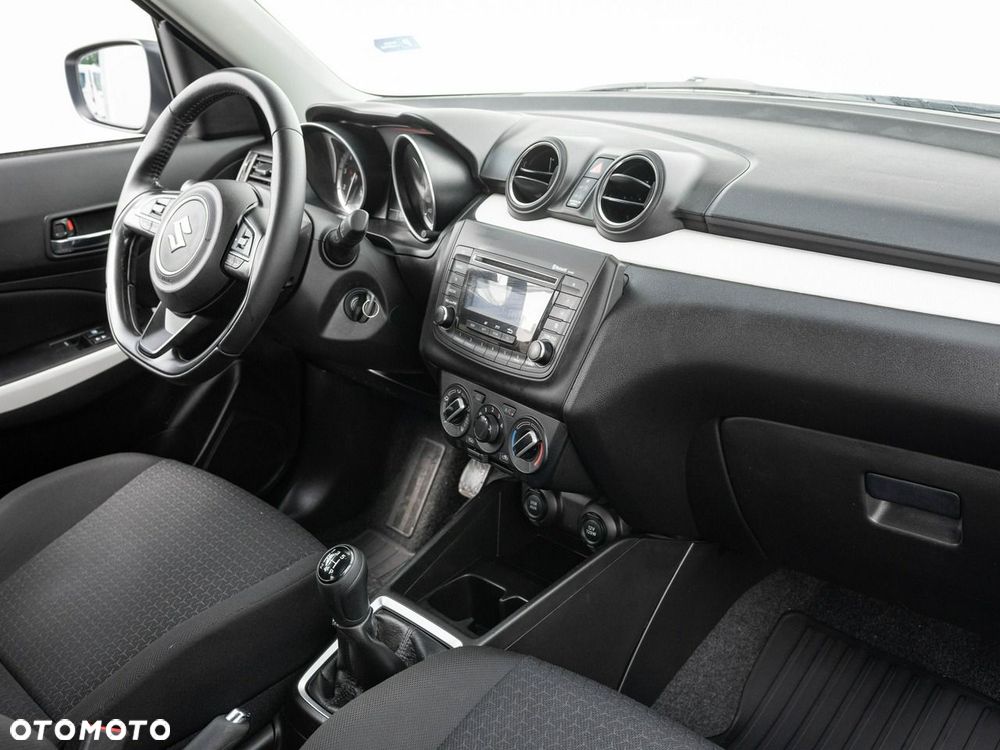 Suzuki Swift - 23