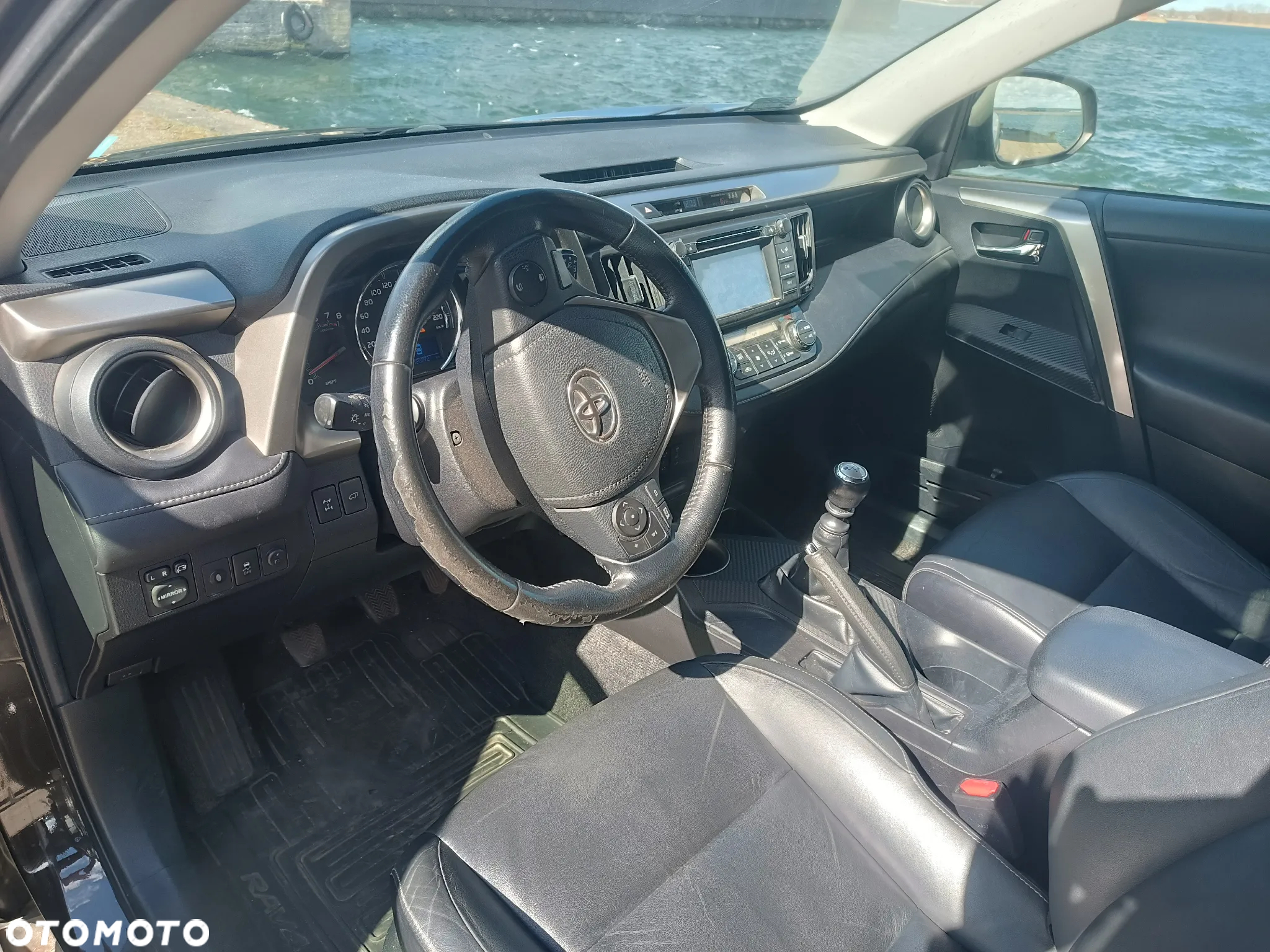 Toyota RAV4 2.0 Premium - 7