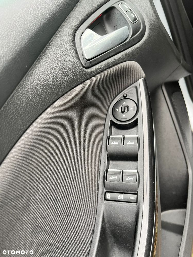 Ford Focus - 2