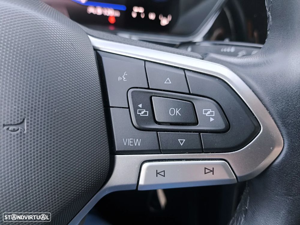 VW T-Cross 1.0 TSI Life - 21