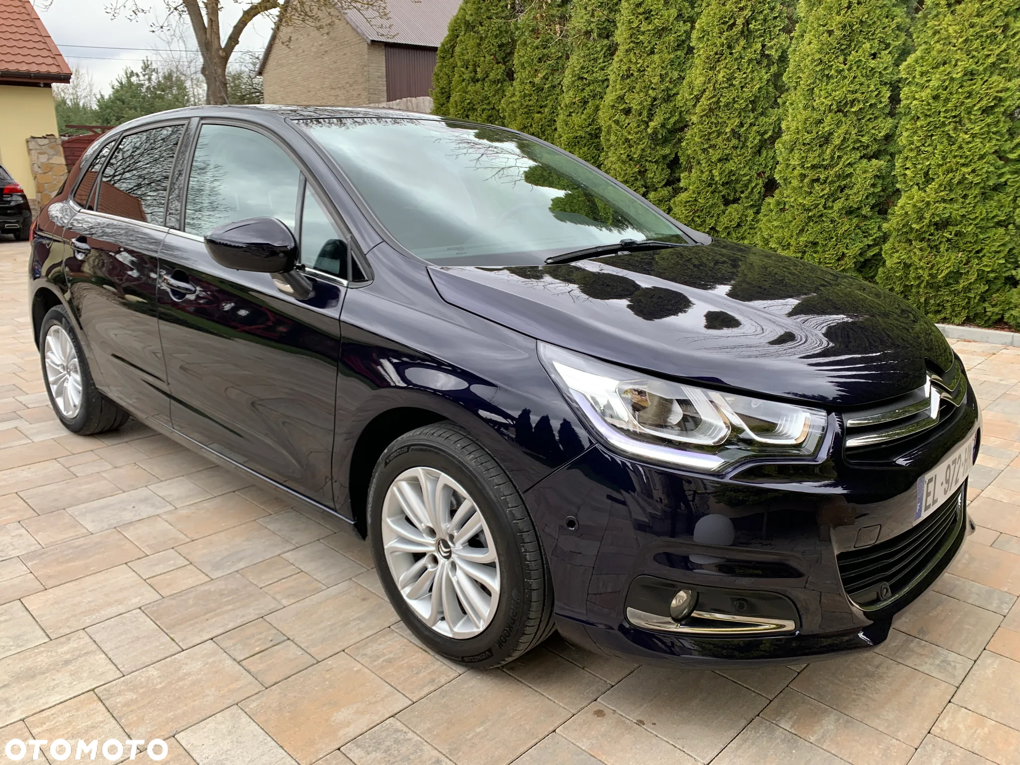 Citroën C4 BlueHDi 120 Stop&Start EAT6 Shine - 3