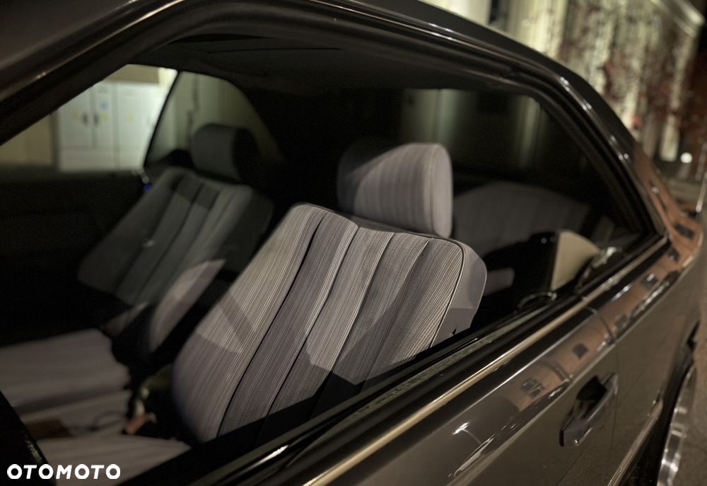 Mercedes-Benz W124 (1984-1993) - 8