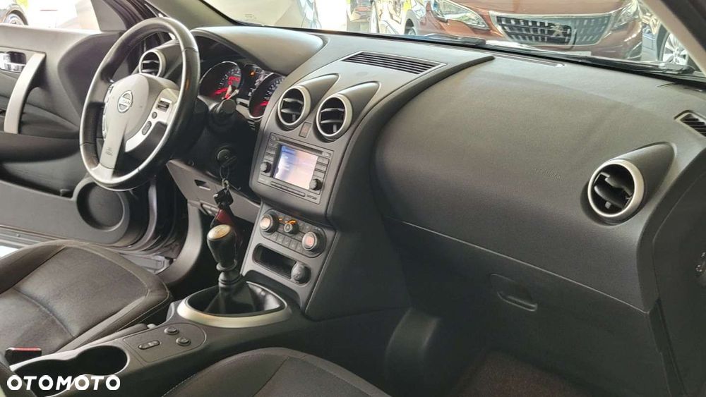 Nissan Qashqai - 24