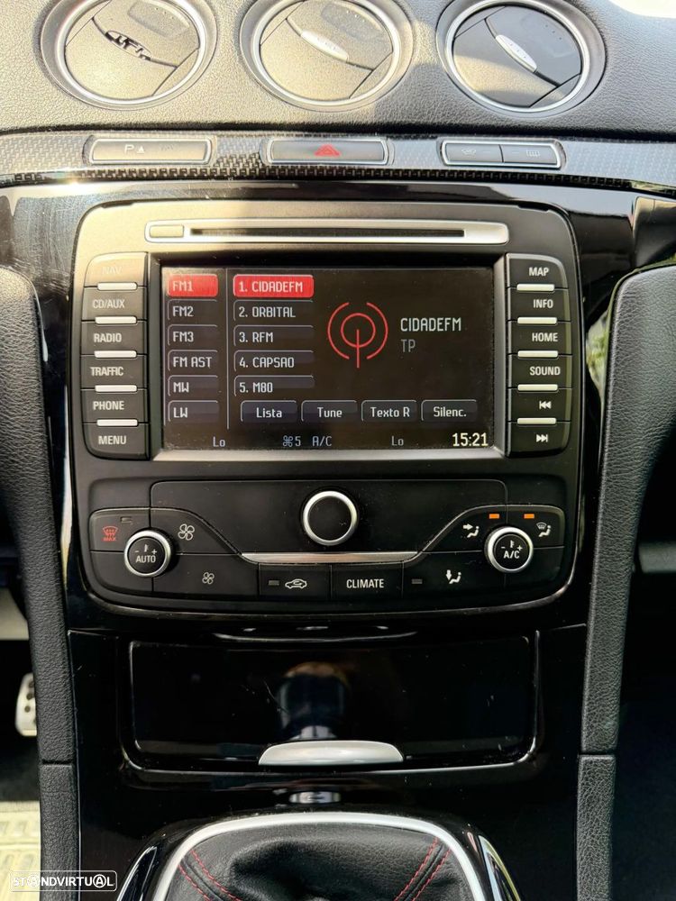 Ford S-Max - 10