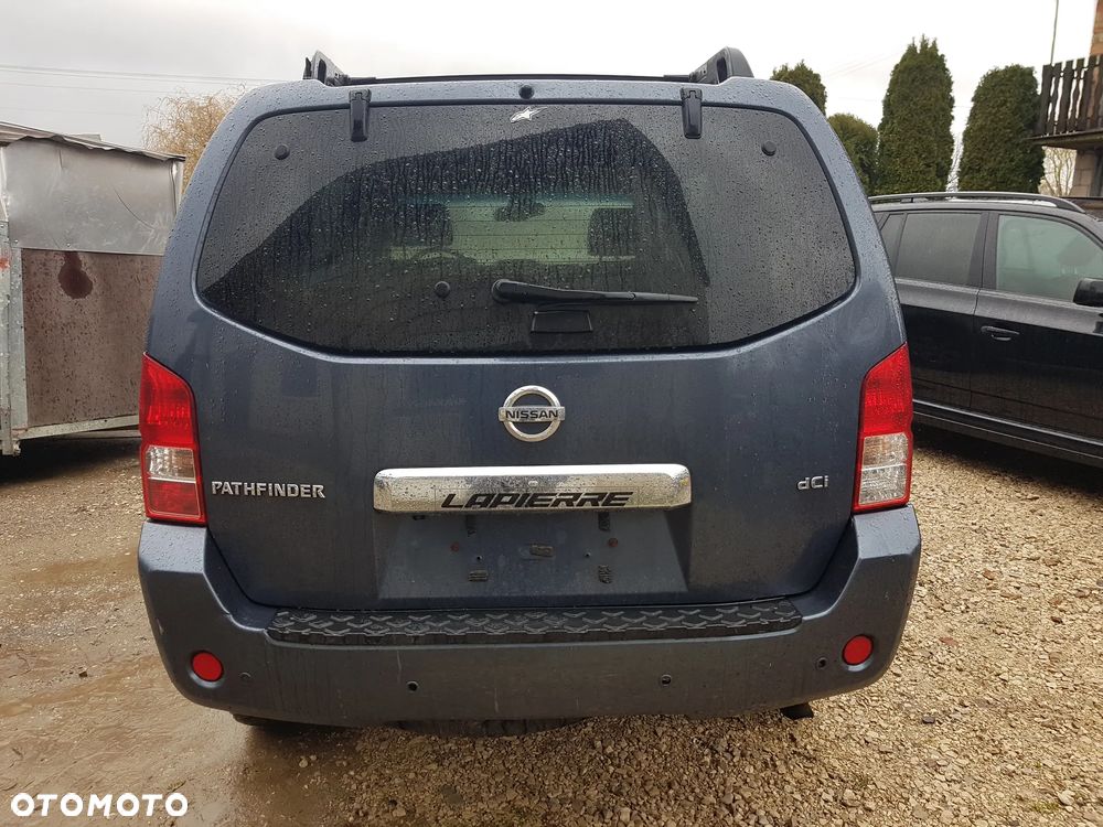 Nissan Pathfinder 2.5 DCi Sport / SE - 2