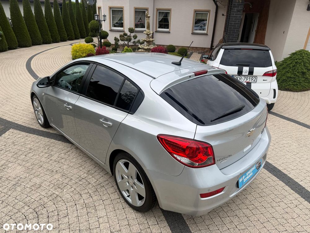 Chevrolet Cruze 2.0 LTZ - 18