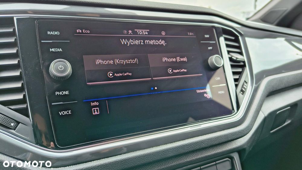 Volkswagen T-Roc - 26