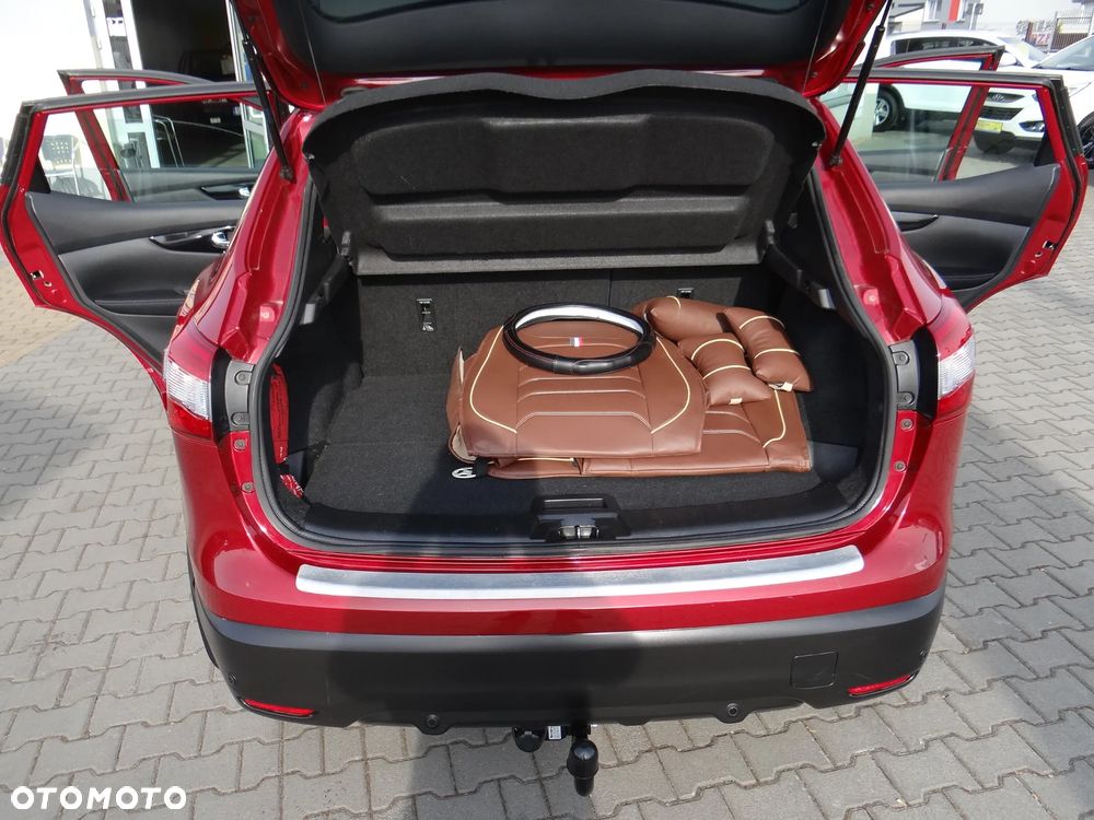 Nissan Qashqai 1.2 DIG-T Xtronic TEKNA+ - 17