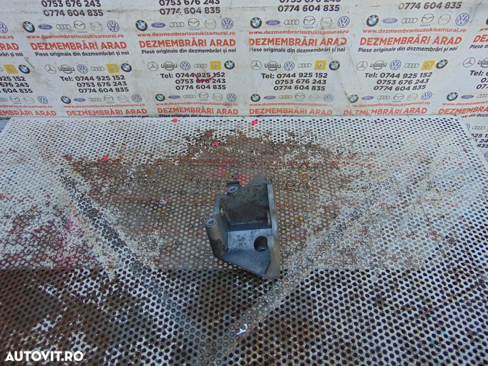 Suport pompa servo Mitsubishi L200 dupa 2015 2.4 2.2 4n14 fiat fullback - 2