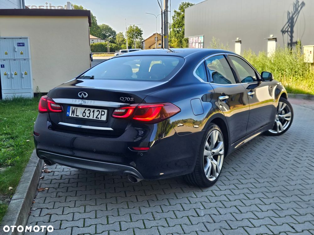 Infiniti Q70 2.2d Premium Executive EU6 - 33